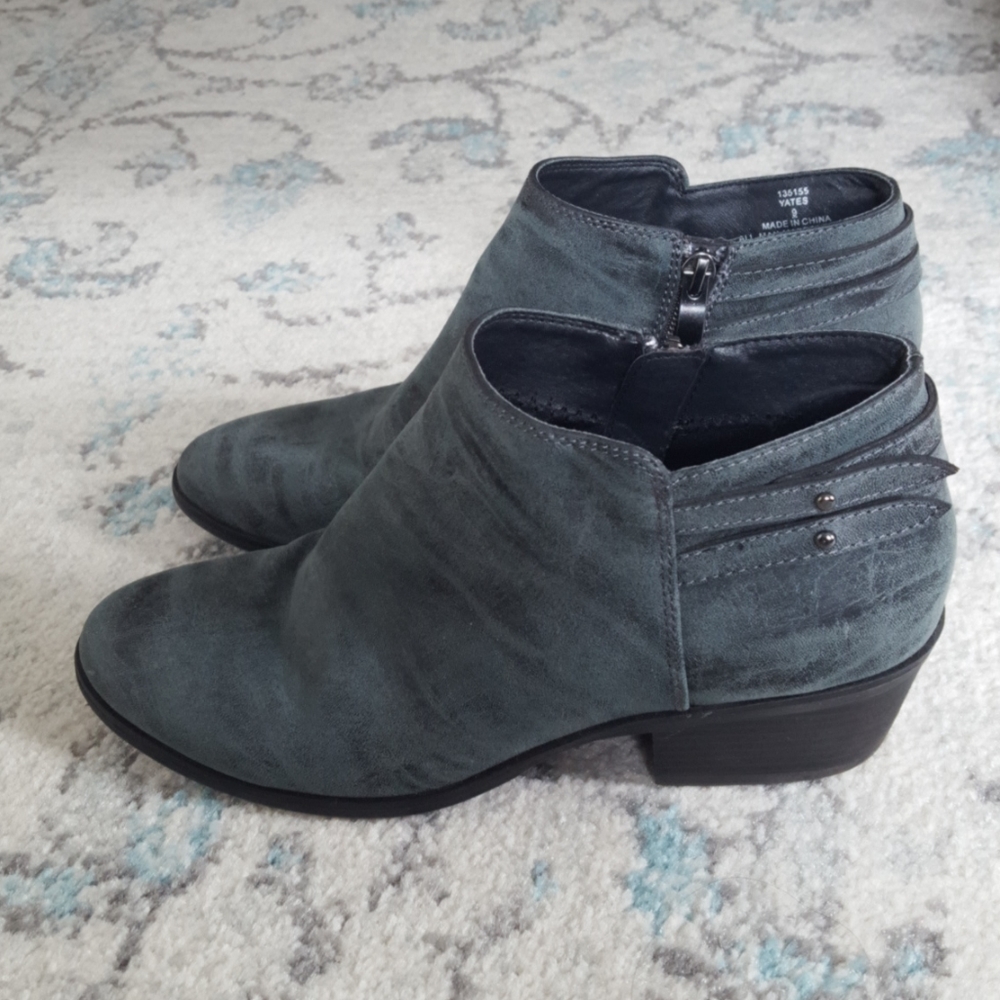 Distressed Grey Booties Boots 9